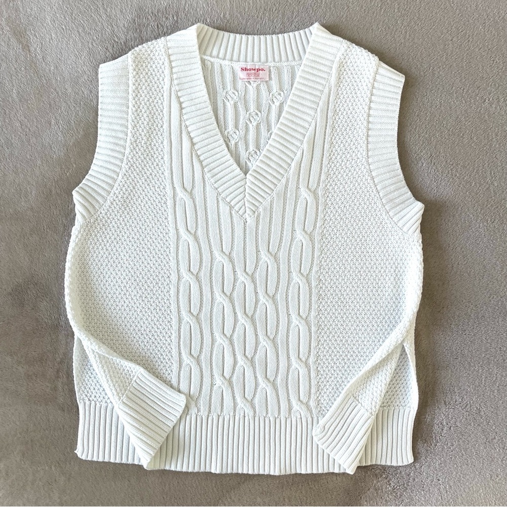Showpo V-neck Sweater Vest